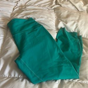 Wunder Train High Rise Crop 23” teal